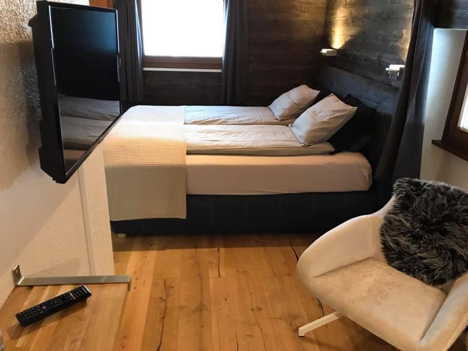 Chez Stephane Et Maria Chamoson Экстерьер фото